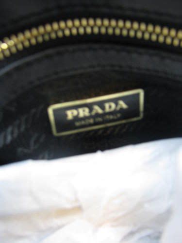 fake prada wallet on chain